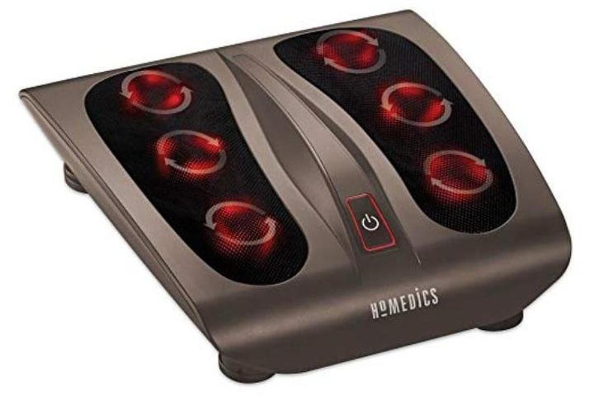 seterika dengan lampu merah di atasnya