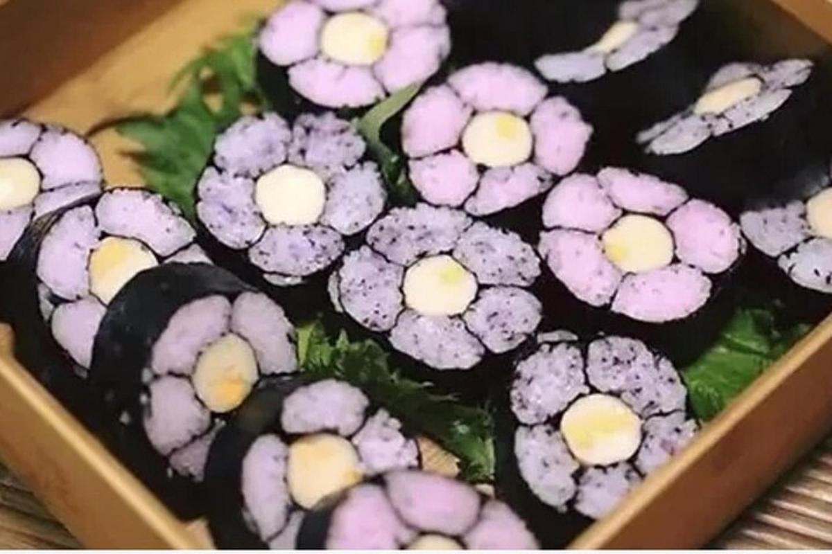 kotak yang diisi dengan sushizosbestosbestos