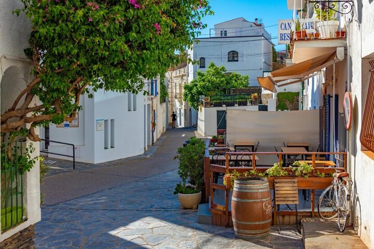 a street in the town of antiparos antiparos antiparos island