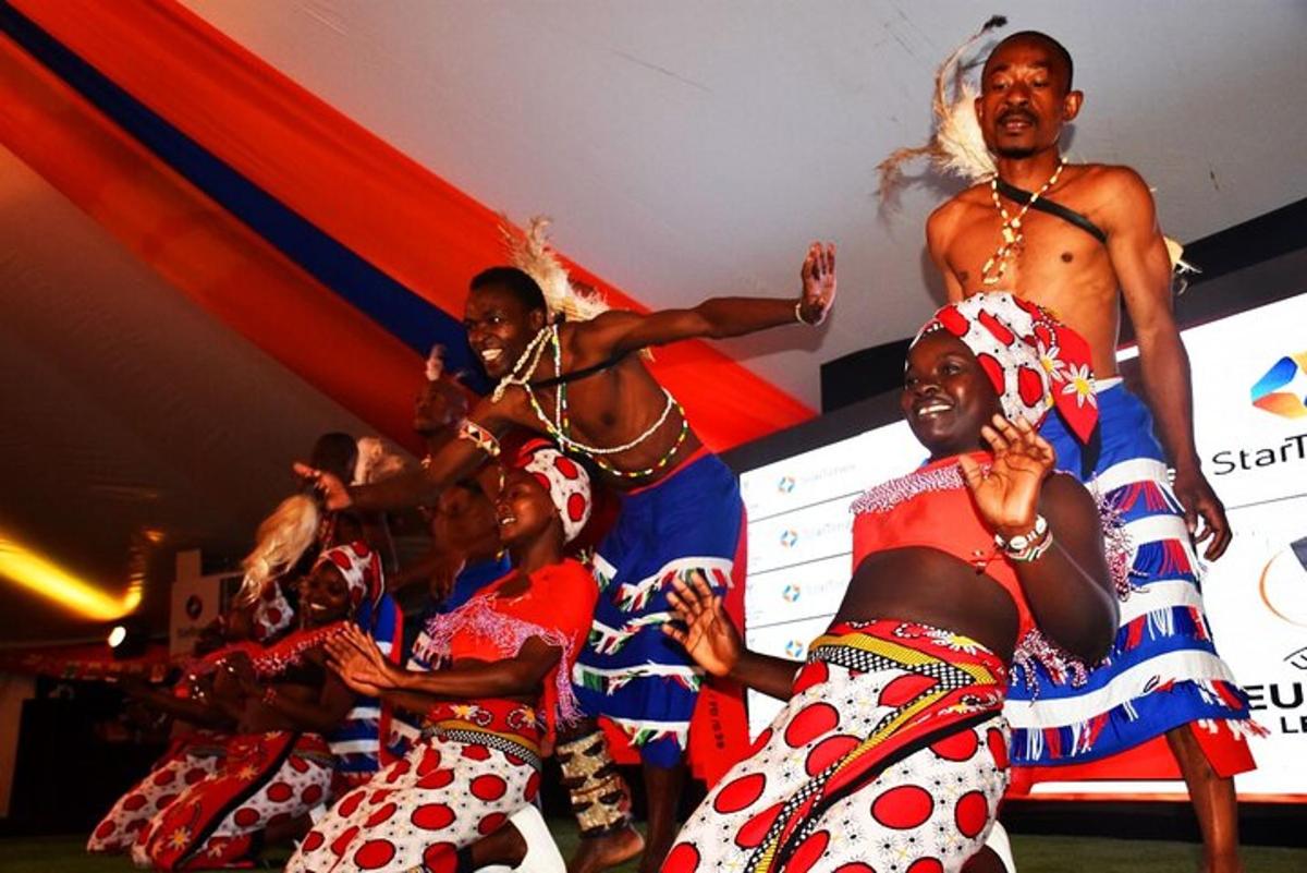 a group of people performing dances at aestival