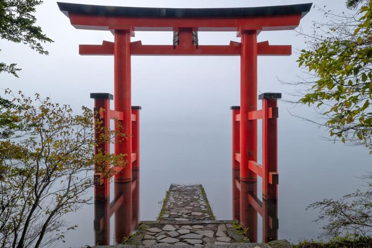 神社の入り口にある鳥居