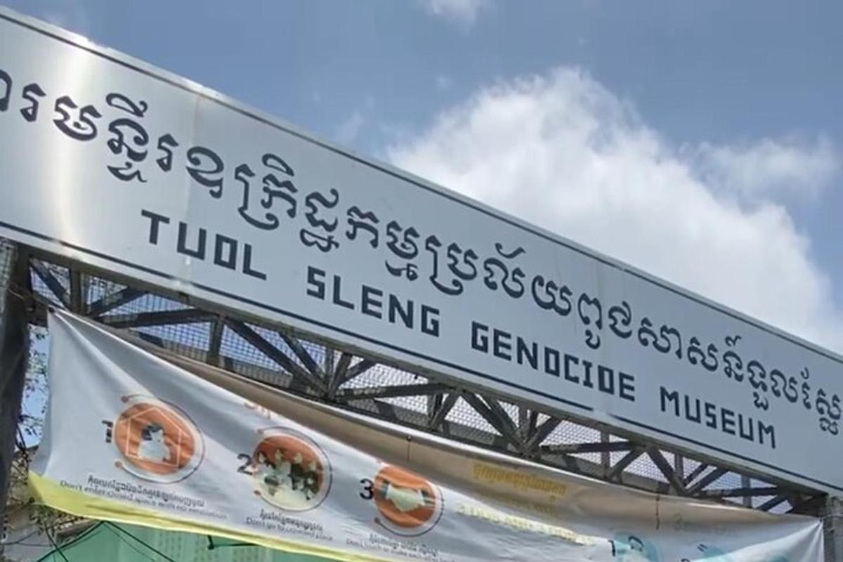 Un cartel para el centro Slivenen de TulsHealth