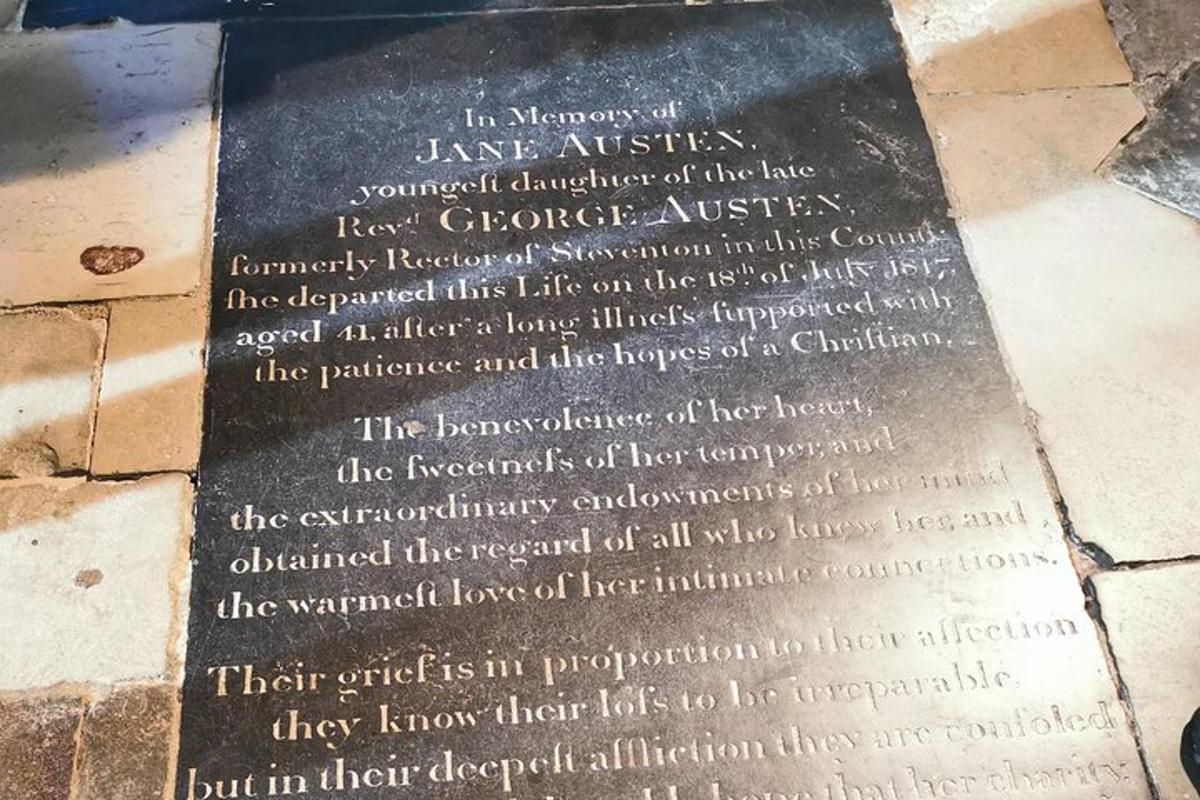 a plaque on the side of a building