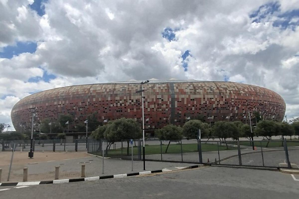 a large round building with a lot of windows
