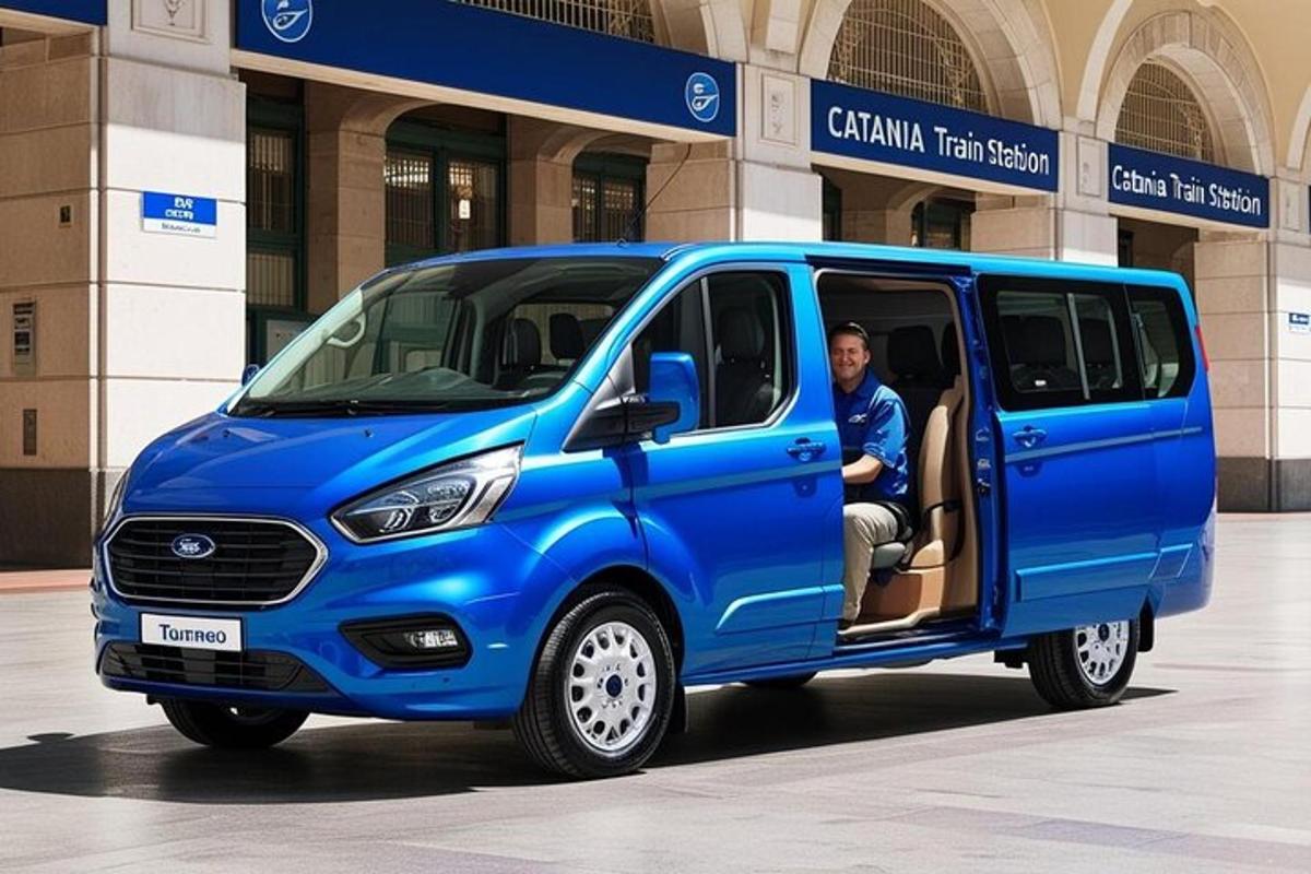 moder kombi parkiran pred stavbo