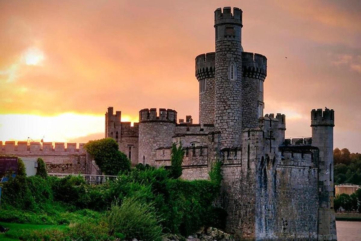 an old castle with two towers on top of it
