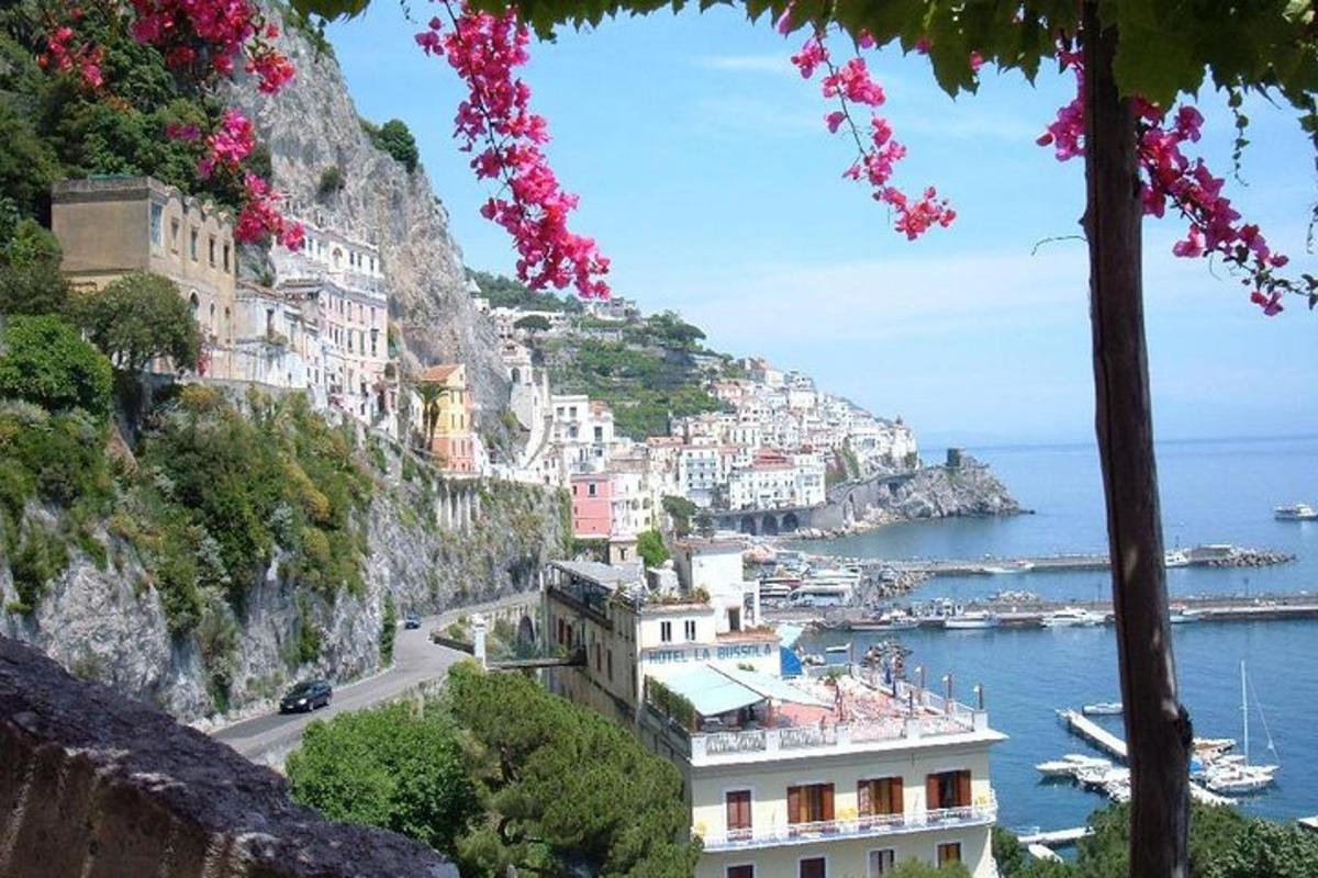 Výhled na Positano na pobřeží Amalfi