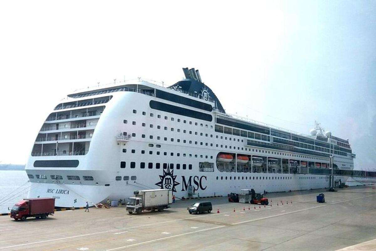 a large cruise ship is docked in the water