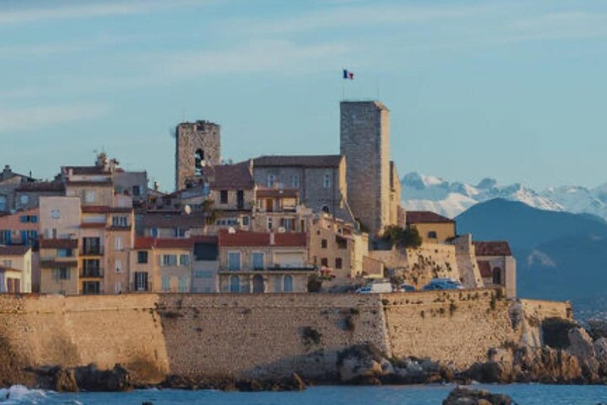 a group of buildings sitting on top of a hill