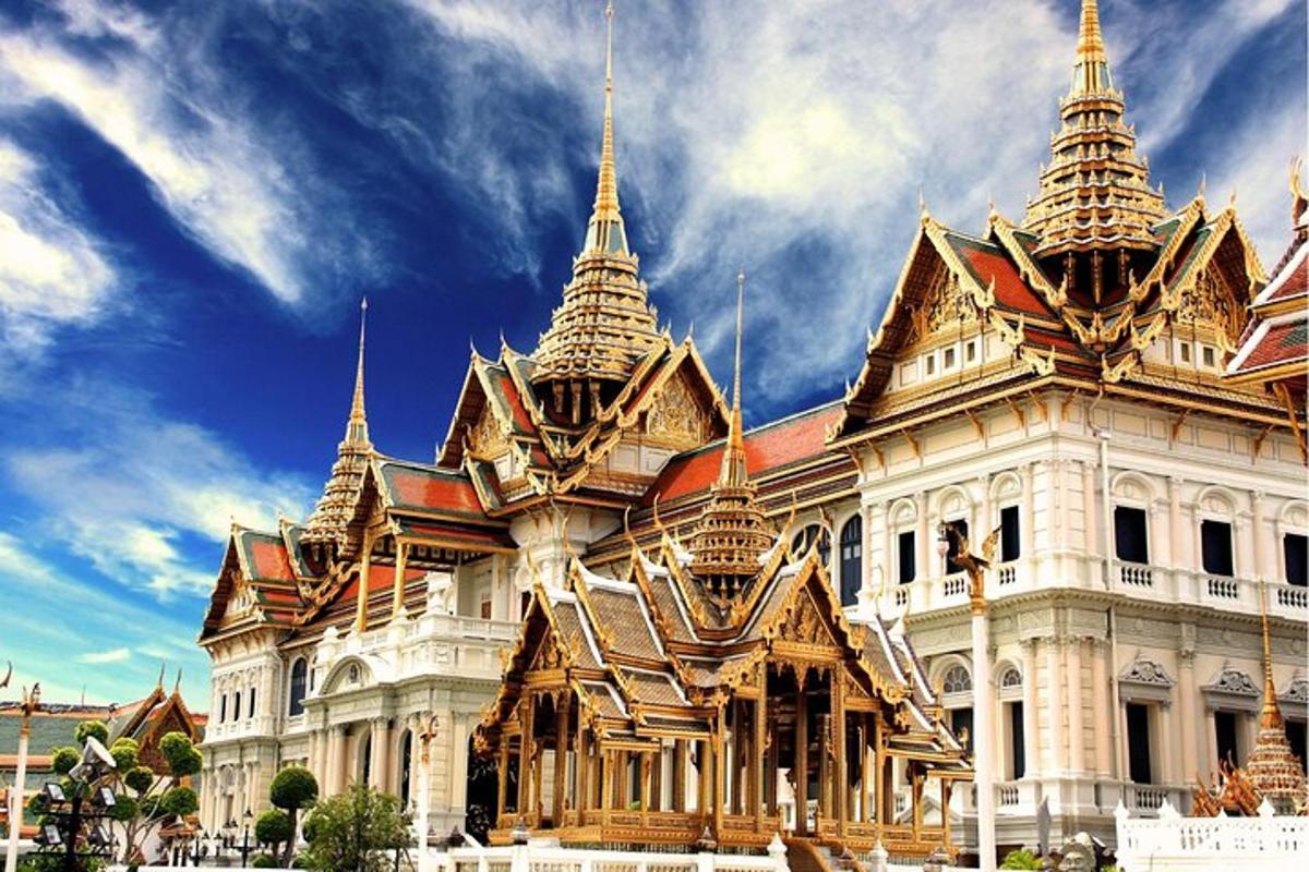a large building with towers on top of it