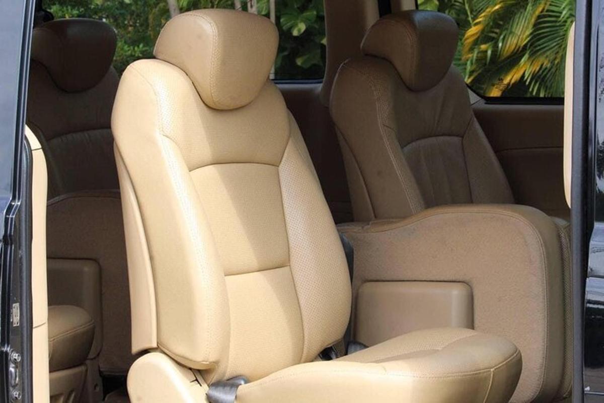 iste auto tagaistmel