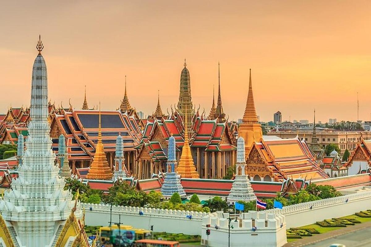 pemandangan bangunan dengan banyak menara