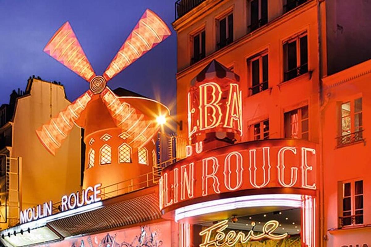 a building with a sign that says bar andannelroute