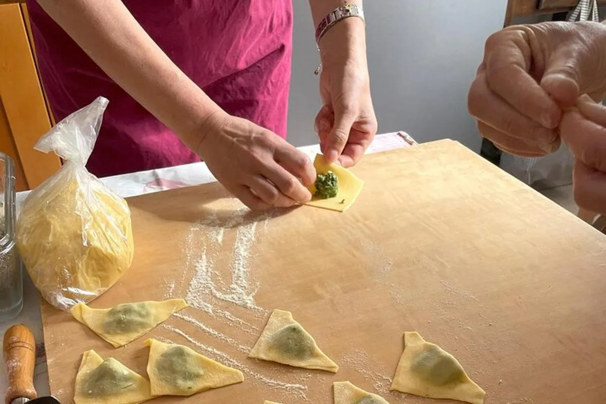 Cours de cuisine & dîner: Pâtes italiennes faites maison avec des habitants – photo 5