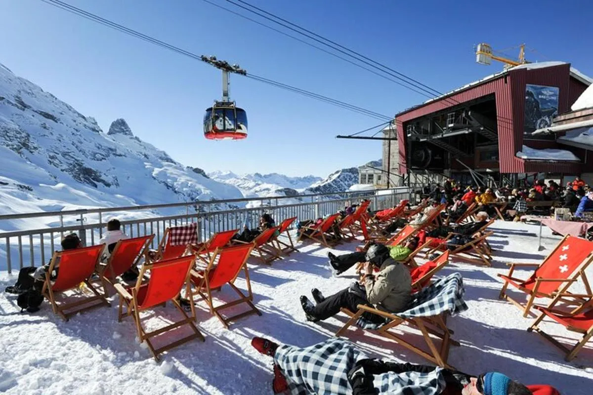 De Bâle : Visite du Mont Titlis et de Lucerne en Excursion privée d'une journée – photo 2