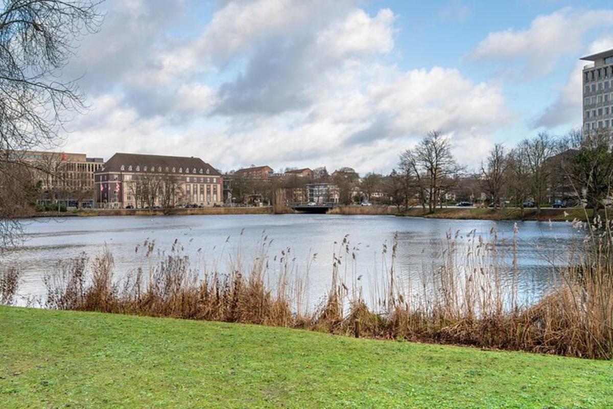 a view of a large lake in a city