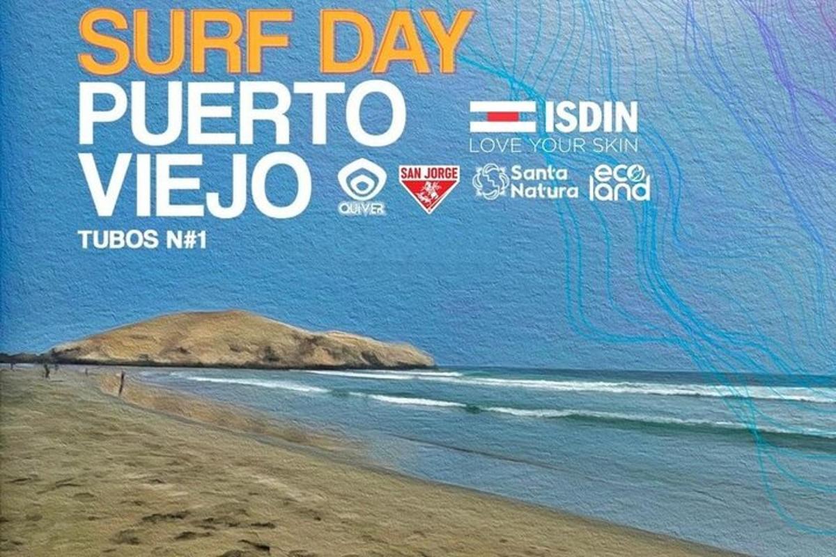 um pôster para um dia de surf em Puerto Vico em uma praia