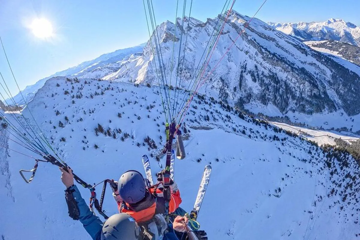 Baptême en parapente à La Clusaz : vol biplace d'1 h – photo 8