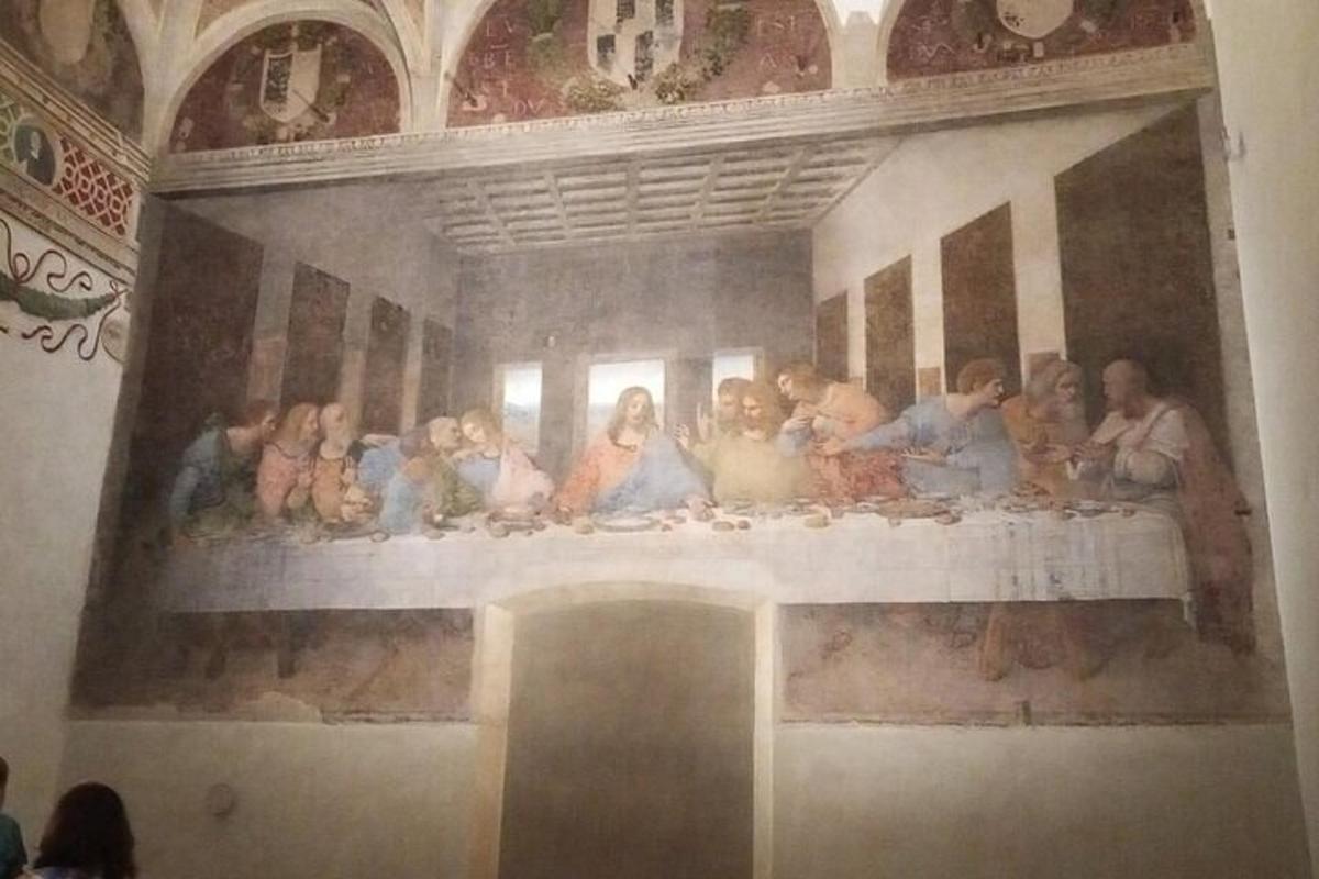 Una pintura de un grupo de personas en una habitación.