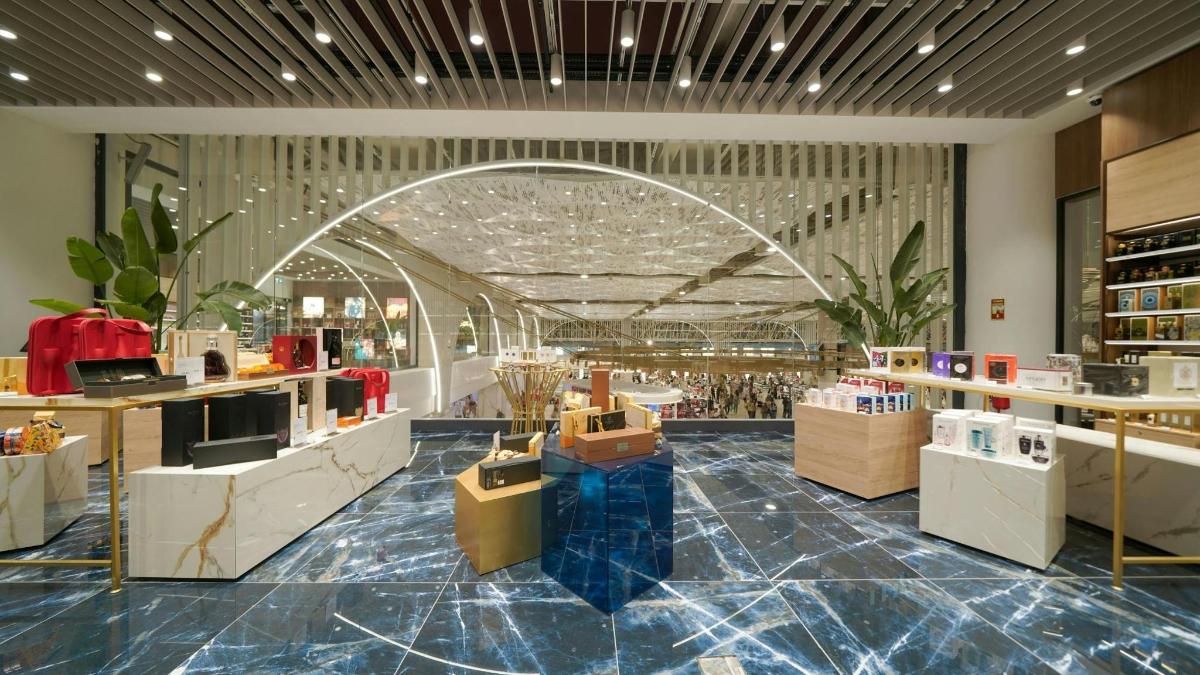 a store with an archway in the middle of a room