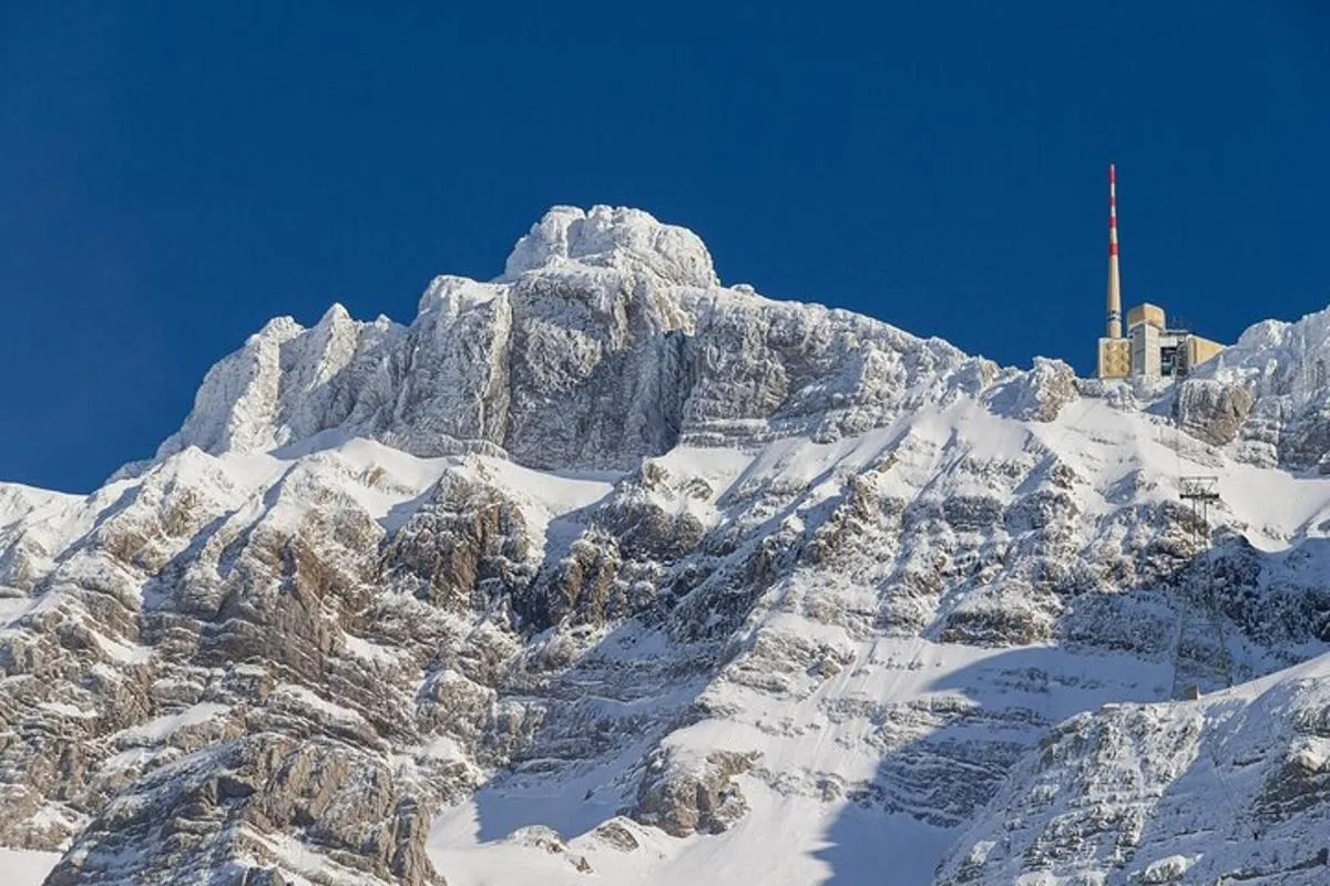 De Bâle : Mont Säntis, vieille ville de Saint-Gall & Bibliothèque UNESCO – photo 5