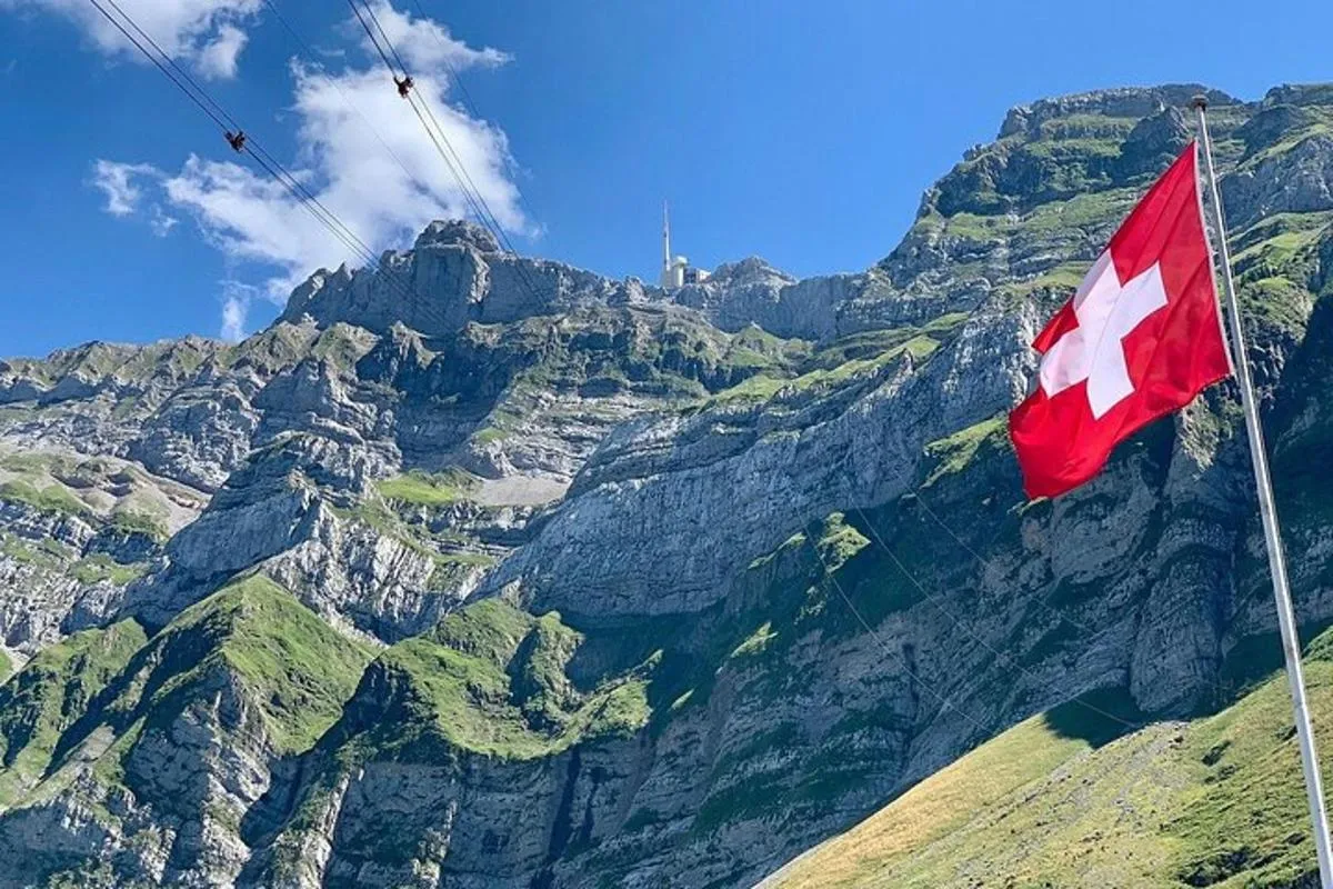 De Bâle : Mont Säntis, vieille ville de Saint-Gall & Bibliothèque UNESCO – photo 6