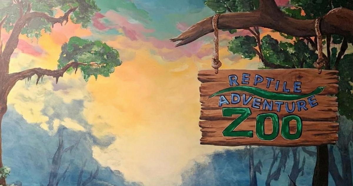 a painting of a sign that reads reptile adventure zoo