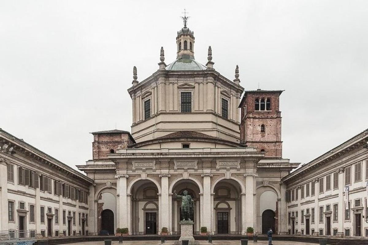 a large building with a tower on top of it