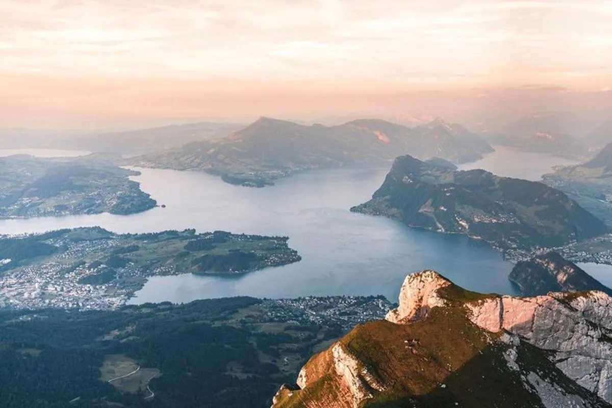 Visite d'une journée en petit groupe du Mont Pilatus Golden au départ de Bâle – photo 8