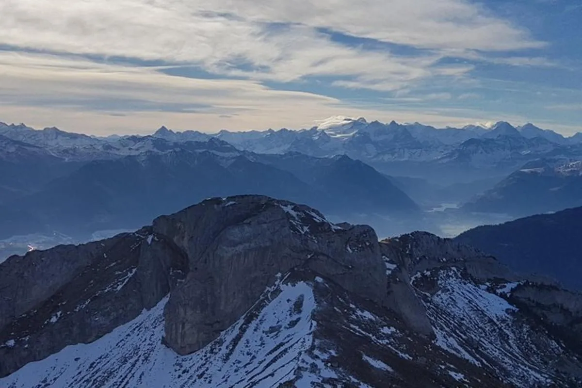 Expérience hivernale au Mont Pilatus : visite en petit groupe au départ de Bâle – photo 7
