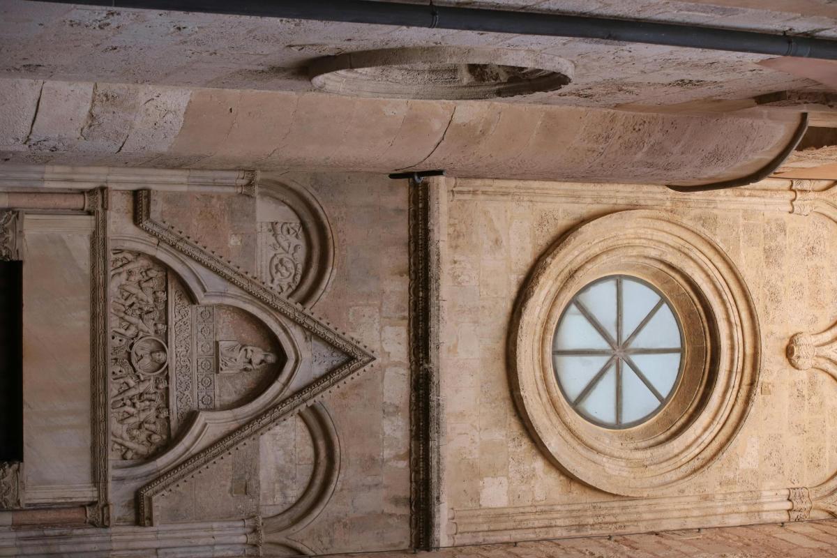 a building with a round window on the side of it