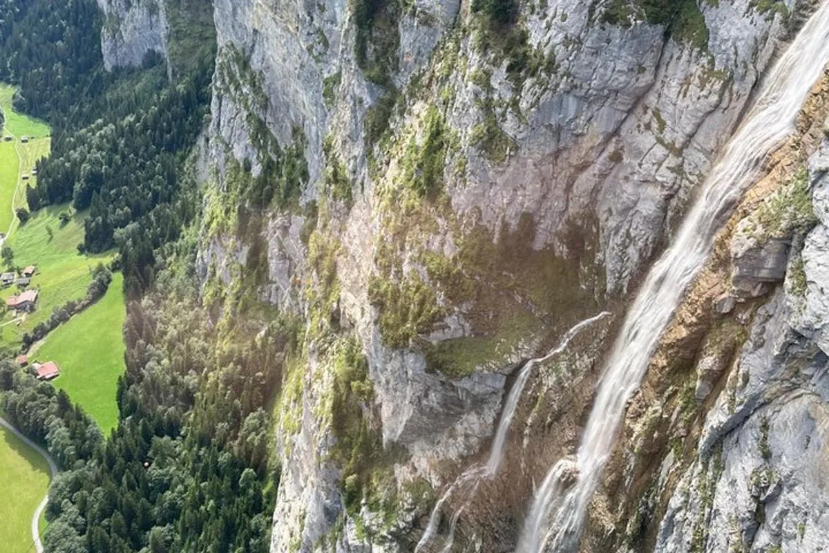Visite privée. Belle Suisse. Alpes, Lacs, Villages – photo 16