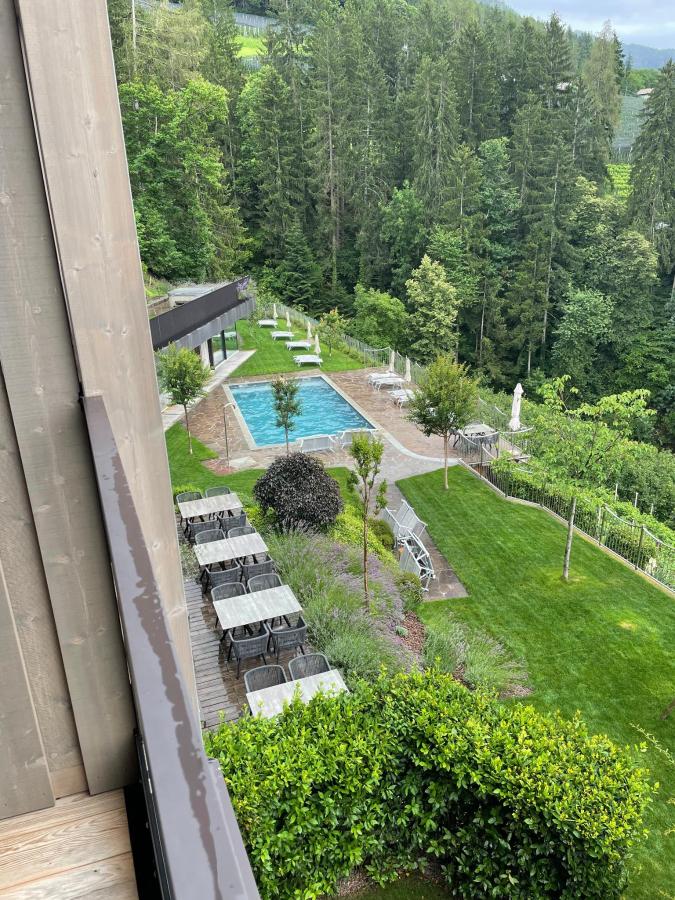 Piscina di Panoramic Suites Winzerhöhe o nelle vicinanze