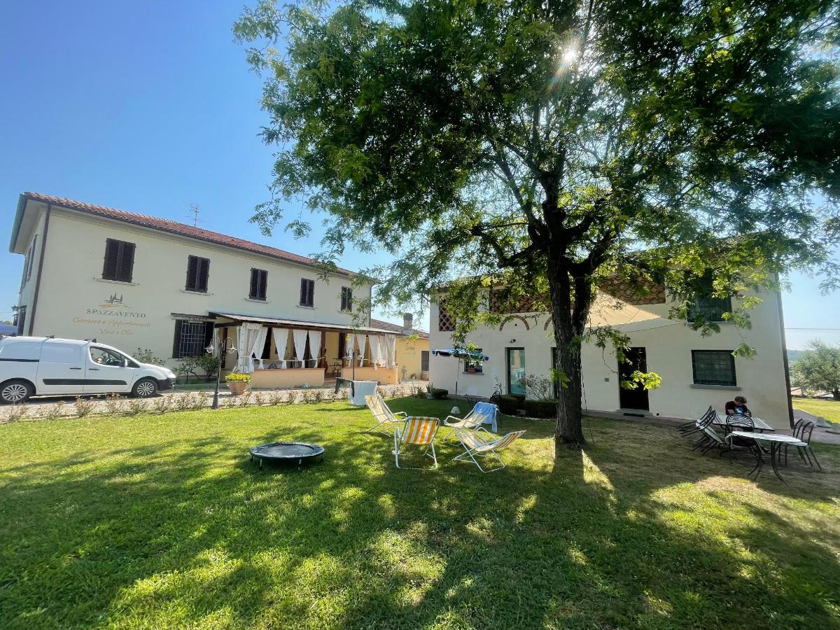 Giardino di Spazzavento Vinci - Agriturismo