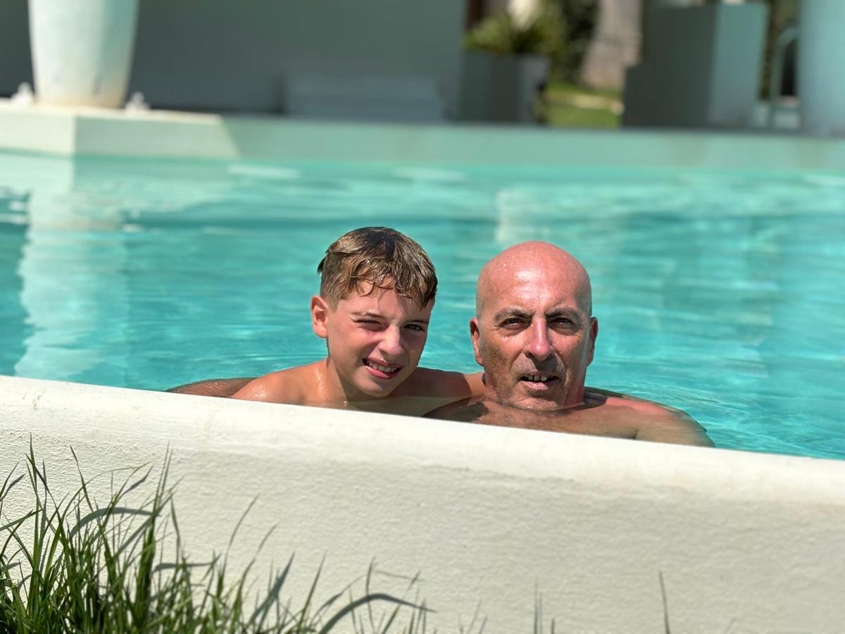 Piscina di Cambiocavallo Resort o nelle vicinanze