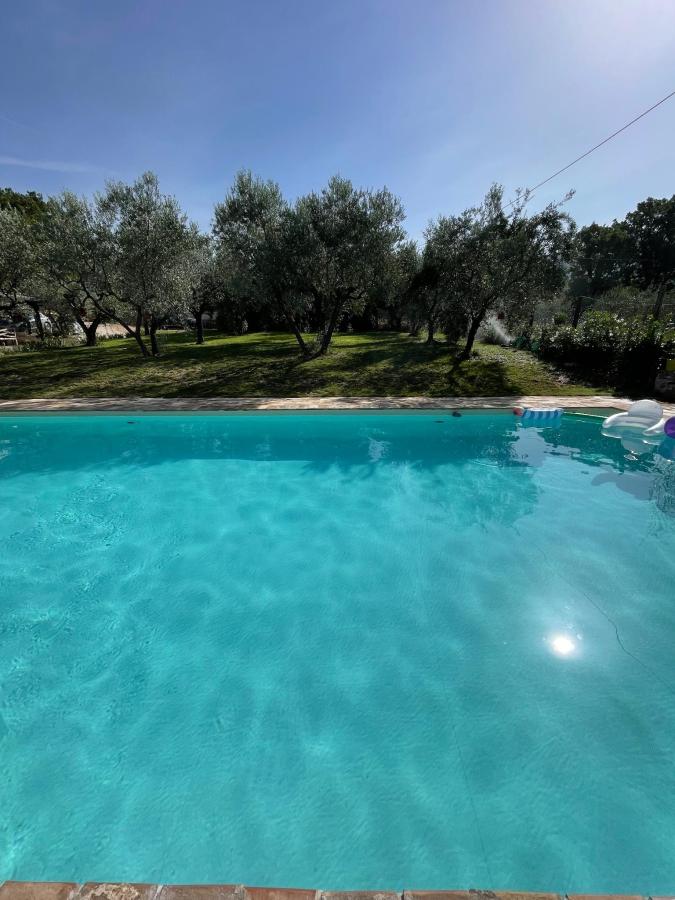 Piscina di Uliveto Benedetti o nelle vicinanze