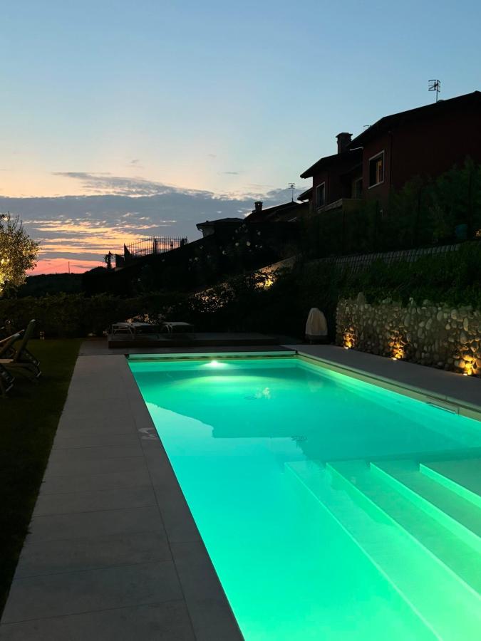 Piscina di Il cantuccio sul Garda - Relais di charme o nelle vicinanze