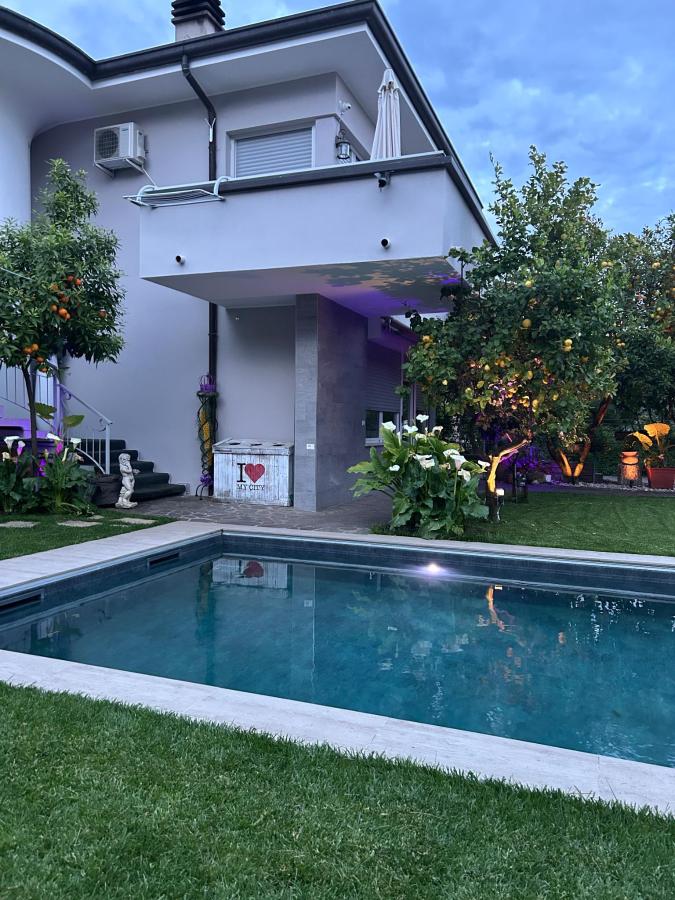 Piscina di Villa Giulia Rooms & Bike o nelle vicinanze