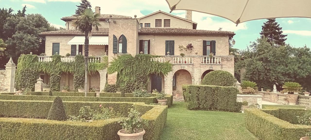 Giardino di Villa Cattani Stuart XVII secolo