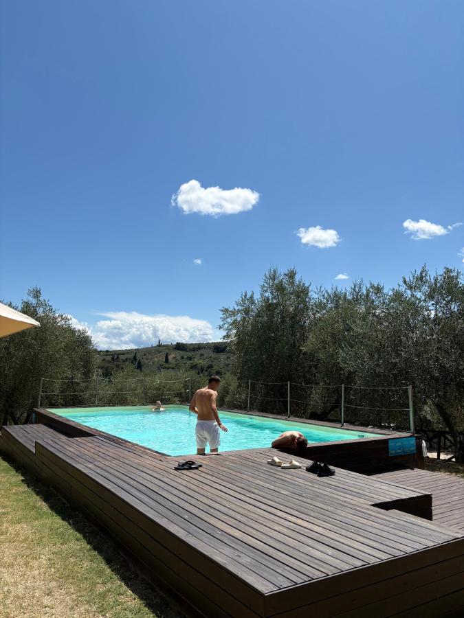 Piscina di Agriturismo Villa Guarnaschelli o nelle vicinanze