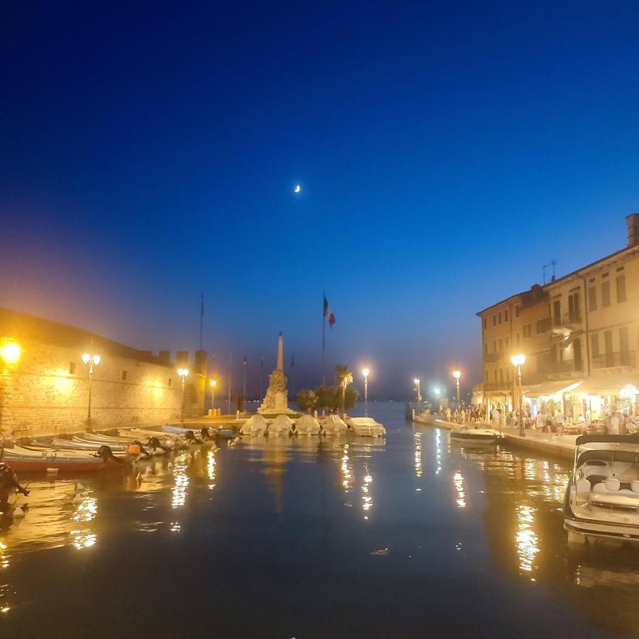 Vista sul fiume nelle vicinanze dell'aparthotel