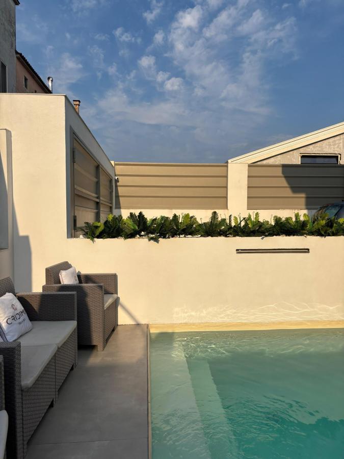 Piscina di Cridima Luxury - Villa Dea o nelle vicinanze
