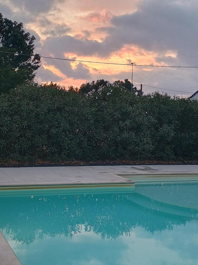 Piscina di Maris Suite - Romantic Jacuzzi o nelle vicinanze