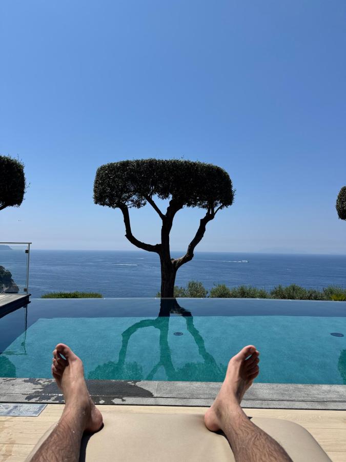 Piscina di Villa Fiorella Art Hotel o nelle vicinanze