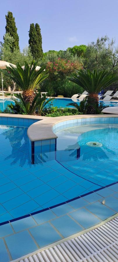 Piscina di Agriturismo Posta Pastorella o nelle vicinanze