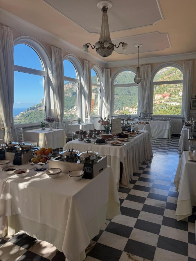 Cibo presso l'hotel o nelle vicinanze