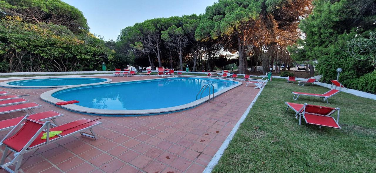 Piscina di Hotel Mirage o nelle vicinanze