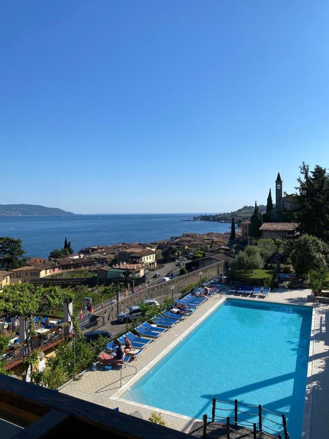 Piscina di Hotel Palazzina o nelle vicinanze