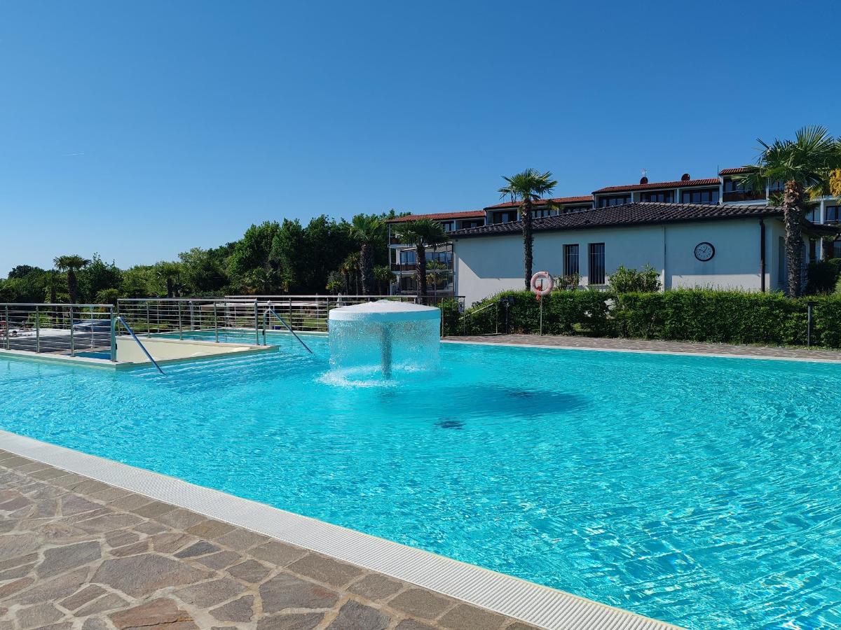 Piscina di Apparthotel San Sivino o nelle vicinanze