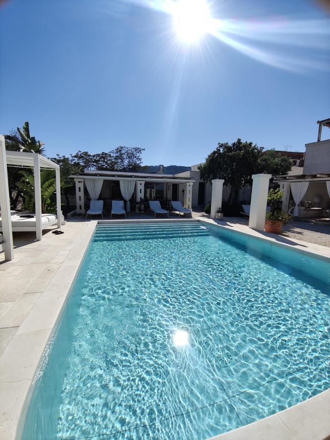 Piscina di Masseriola Antiche Fogge by Apulia Hospitality o nelle vicinanze